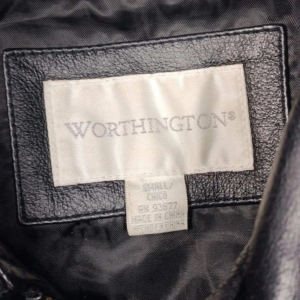Worthington genuine leather women's jacket size small